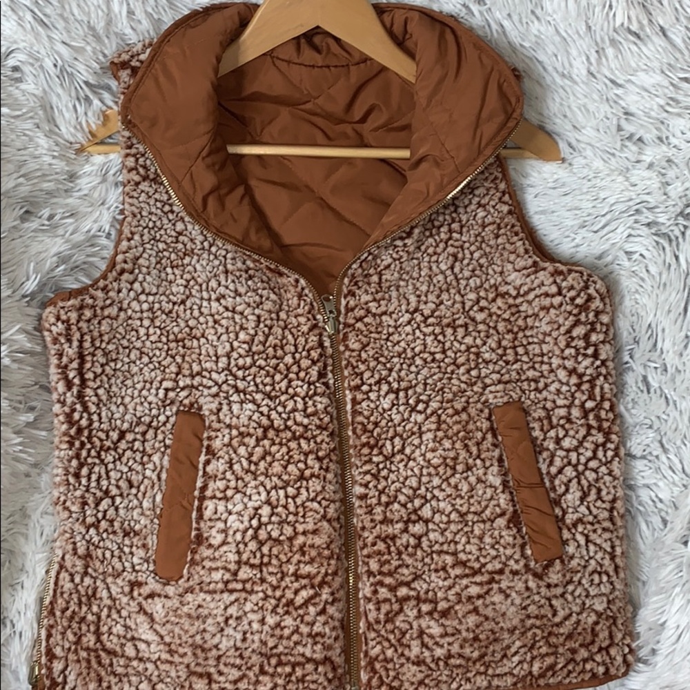Vest - Picture 2 of 2